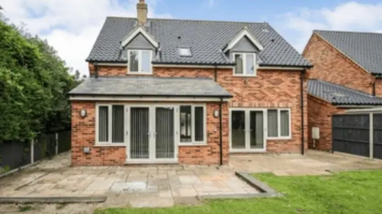 Rear Extension