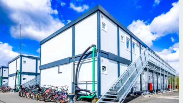Temporary building